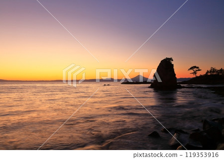 [神奈川縣]秋穀立石和富士山的夜景 119353916