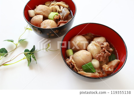 Boiled potatoes on a white background Boiled potatoes on a white background 119355138