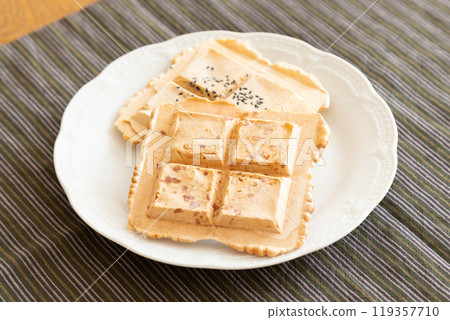 Ame Sen, a local confectionery from Oshamanbe Town 119357710