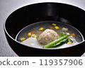 日式碗裡的湯 119357906