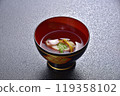 日式碗裡的湯 119358102