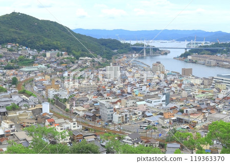 《廣島縣》從千光寺公園(千光寺/天寧寺三十戶)拍攝的尾道風景 《廣島縣》從千光寺公園(千光寺/天寧寺三十戶)拍攝的尾道風景 119363370