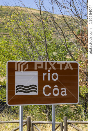 Parque Arqueologico Vale do Coa (Coa valley), UNESCO site, paleolithic rock art paintings, Northern Portugal, Portugal Parque Arqueologico Vale do Coa (Coa valley), UNESCO site, paleolithic rock art paintings, Northern Portugal, Portugal 119364044