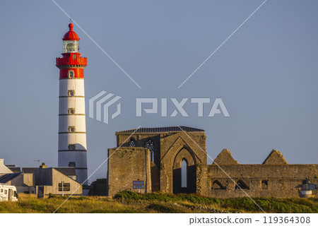 Saint-Mathieu Lighthouse, Pointe Saint-Mathieu in Plougonvelin, Finistere, France Saint-Mathieu Lighthouse, Pointe Saint-Mathieu in Plougonvelin, Finistere, France 119364308