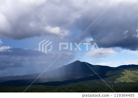 Rain pillar 119364485