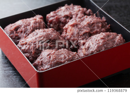 Country-style ohagi with sweet bean paste 119368879