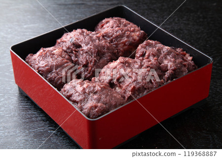 Country-style ohagi with sweet bean paste Country-style ohagi with sweet bean paste 119368887