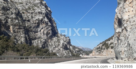 Central Turkey region Anatolia. Taurus mountain. Highway through central Anatolia, Taurus 119369986
