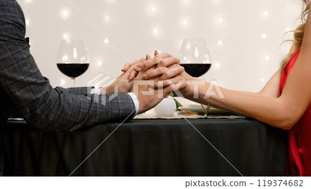 Dream Date. Affectionate Couple Holding Hands, Bonding Together During Romantic Dinner In Fancy Restaurant, Side View 119374682
