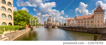 Museum Island and the city embankment on a sunny day, Berlin, Germany Museum Island and the city embankment on a sunny day, Berlin, Germany 119378705