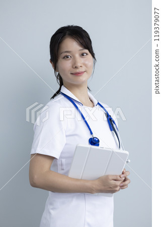醫護人員的女人 119379077