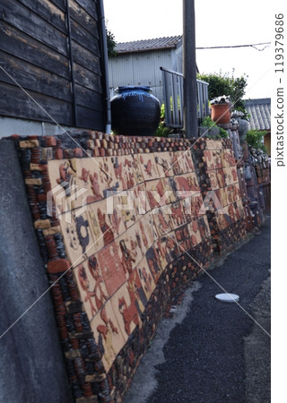 Tokoname ware, scenery of the walking path Tokoname ware, scenery of the walking path 119379686