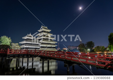 Matsumoto Castle Lighted Up 119380088