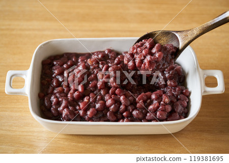Prepared bean paste 119381695