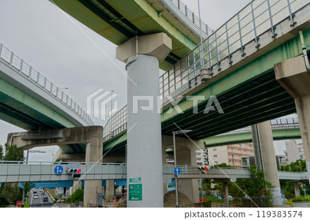 高速公路平交道上社交匯處 119383574