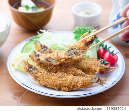 魚子炒毛鱗魚 119383914