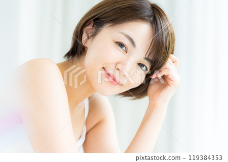 中年女性美麗形象 119384353