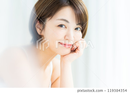 中年女性美麗形象 119384354