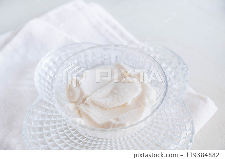 Soy milk yogurt Soy milk yogurt 119384882