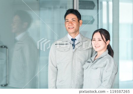 Town planning, electrical work, electric power company, architect, designer, engineer, maintenance, inspection, construction, architecture, men and women in work clothes 119387265