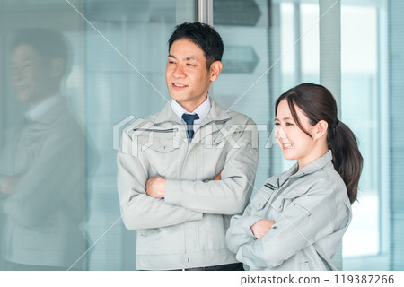 Electrical work, power company, architect, designer, engineer, maintenance, inspection, construction, architecture, men and women in work clothes 119387266