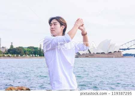 Japanese dancer dancing in front of the Sydney Opera House Japanese dancer dancing in front of the Sydney Opera House 119387295