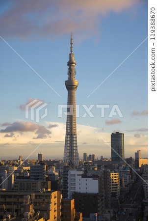Skytree seen from Kinshicho in the morning glow 119388670
