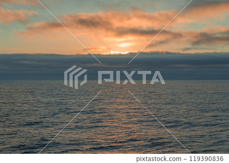 [Sunflower - Sunrise from the Furano bound for Tomakomai - Sky background and sky composite material] 119390836