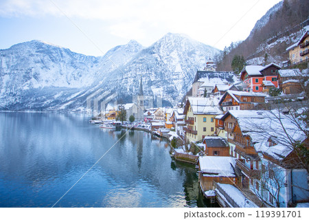 the reflection on the lake in hallstatt, austria the reflection on the lake in hallstatt, austria 119391701