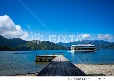 Pier and sightseeing boat at the Italian Embassy Villa, Lake Chuzenji, Oku-Nikko 119395999