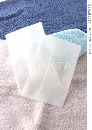 Fabric softener sheets and towels 119397060
