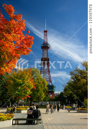 秋葉和札幌電視塔_2509 119397978