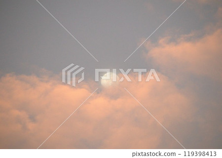 Moon's clouds Moon's clouds 119398413