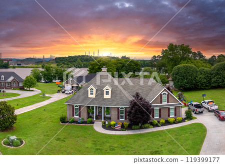 Rural community with expensive houses in Tennessee. Premium housing development in the USA 119399177