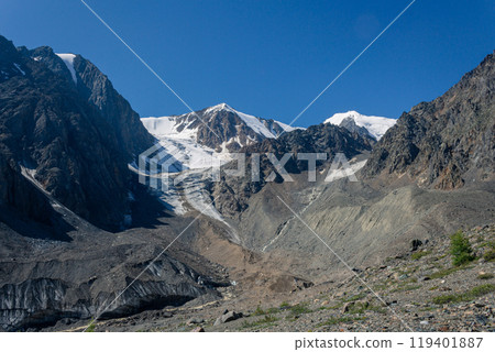 glacier tongue in the Altai mountains, Aktru glacier tongue in the Altai mountains, Aktru 119401887