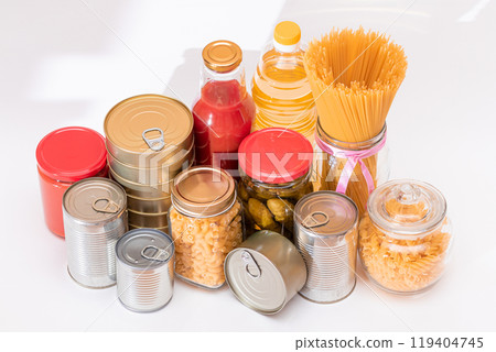 Food Reserves: Canned Food, Spaghetti, Pate, Tuna, Tomato Juice, Pasta, Fish and Grocery Food Reserves: Canned Food, Spaghetti, Pate, Tuna, Tomato Juice, Pasta, Fish and Grocery 119404745