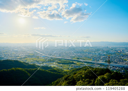 The Osaka Plain as seen from the summit of Mount Katano 119405288