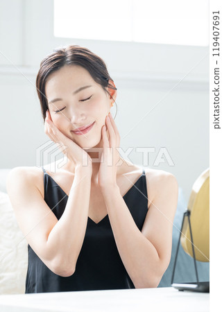 Female skin care 119407691