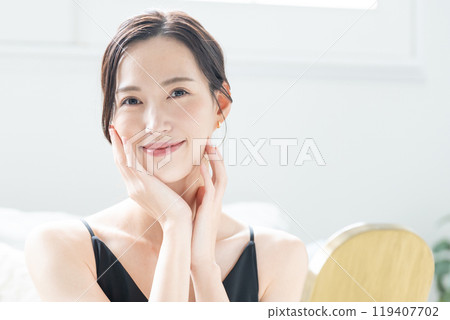 少婦秀麗圖像 119407702