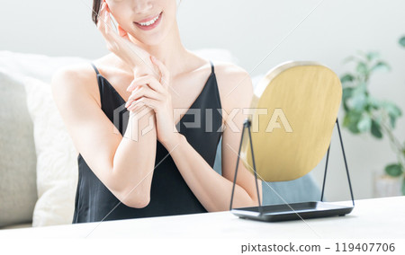 Beauty image of young women 119407706
