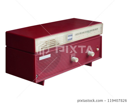 side view red and white plastic radio, on white background, vintage, ancient, decor, fashion, technology, copy space side view red and white plastic radio, on white background, vintage, ancient, decor, fashion, technology, copy space 119407826