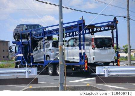 Carrier car image 119409713