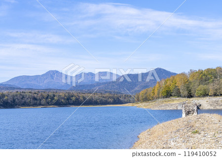 Taushubetsu River Bridge on the former Shihoro Line of the Japanese National Railways on a clear autumn day in Kamishihoro, Hokkaido 119410052