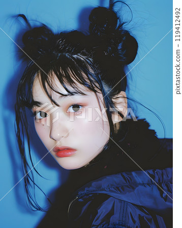 模擬照片風格的亞洲女性時尚肖像 119412492