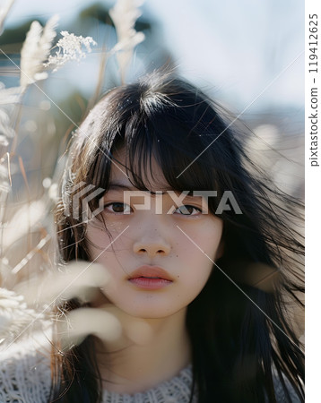 模擬照片風格的亞洲女性時尚肖像 模擬照片風格的亞洲女性時尚肖像 119412625