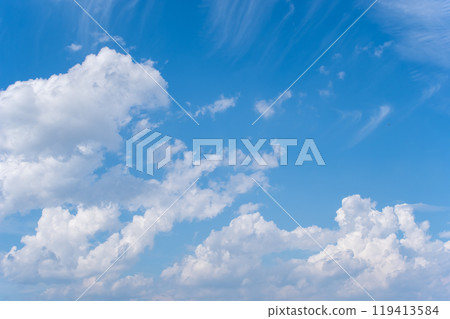  藍天和雲彩 119413584