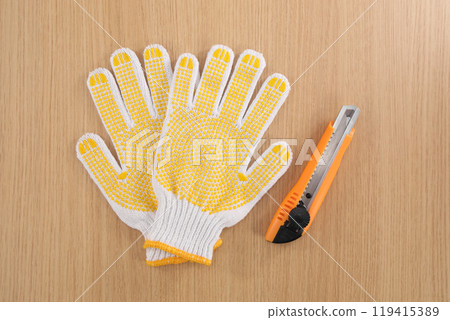 工作手套和刀具 119415389