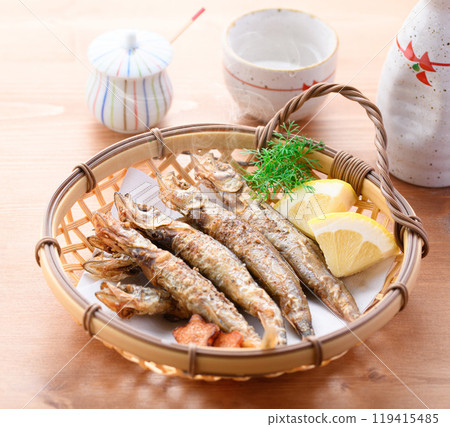 Deep-fried shrimp shishamo 119415485