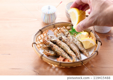 炸蝦shishamo 119415488