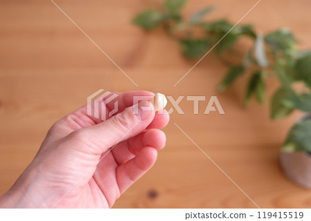 Wisdom tooth extraction 119415519